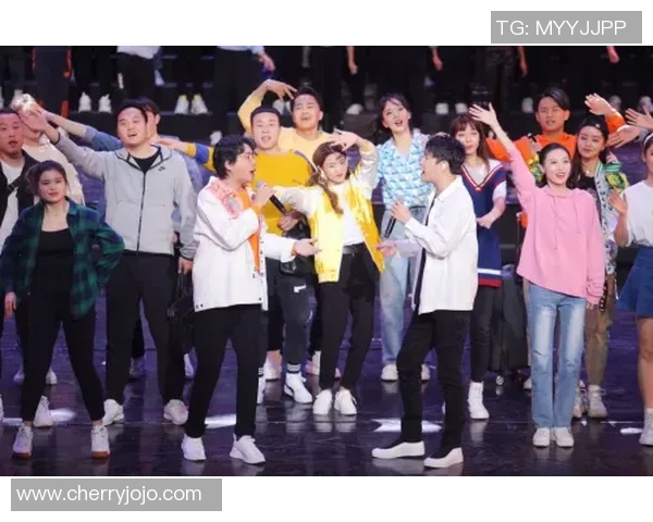 姚明与陈奕迅的友谊之路：从篮球场到音乐舞台的跨界交流与合作