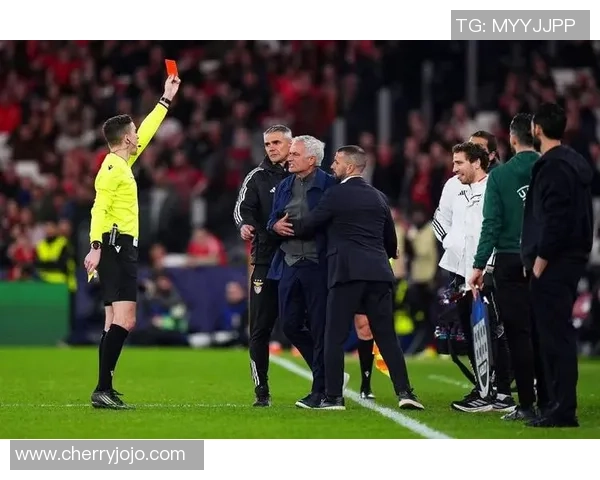 欧联杯惊现冷门皇马与莱比锡战成平局引发全场震撼 欧联杯惊现冷门皇马与莱比锡战成平局引发全场震撼