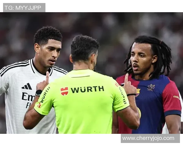 国王杯激战皇马小胜那不勒斯红牌争议引发全场热议