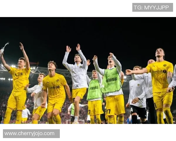 欧冠热刺大胜莱比锡争议点球引发全场热议与激情