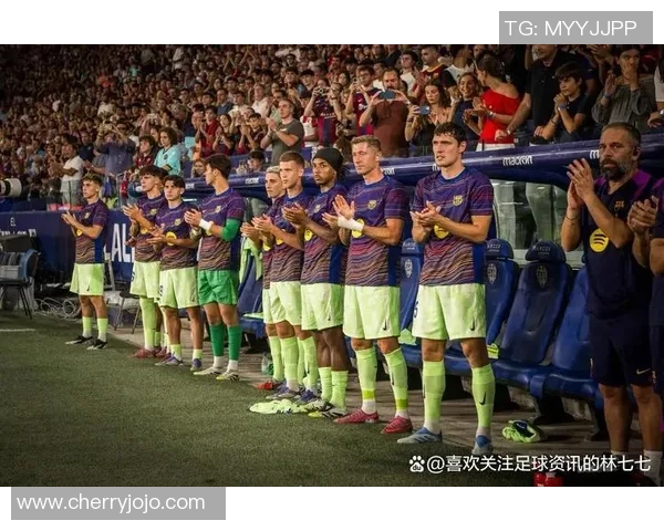 中超激战拜仁逆转巴萨绝杀时刻引发全场狂欢与转会热议