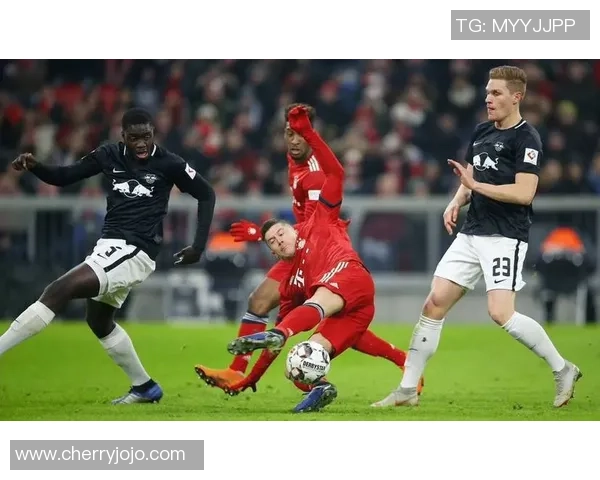 德甲焦点战拜仁轻取马竞全场数据解析与精彩瞬间回顾